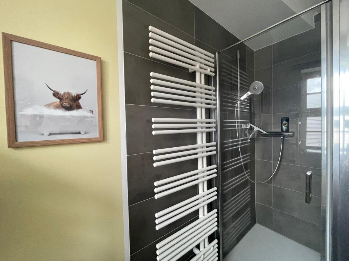 Homelikestay: Ferienwohnungen - Wernigerode - Wlan - Bestlage - Liebevolle Einrichtung Bagian luar foto