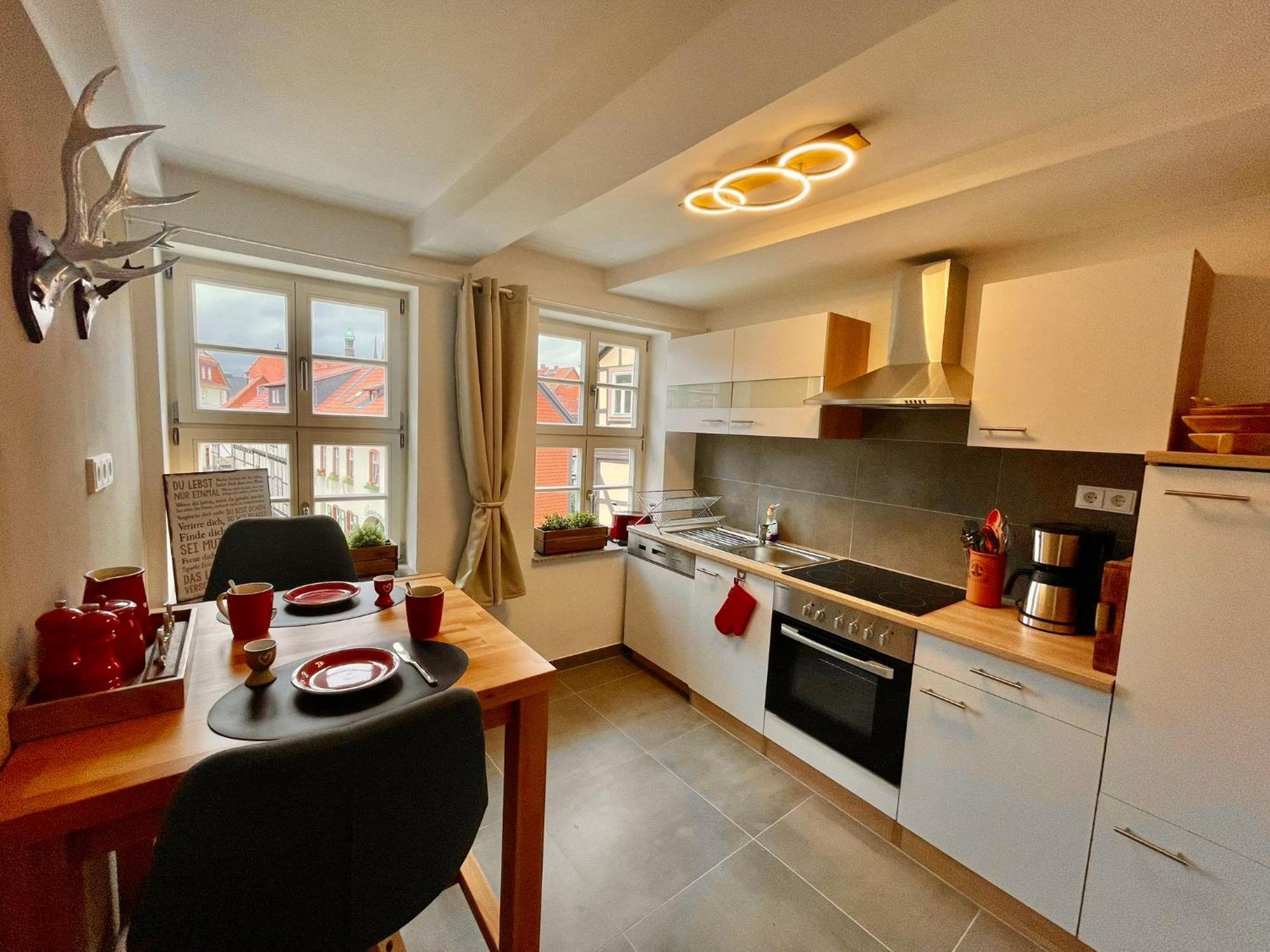 Homelikestay: Ferienwohnungen - Wernigerode - Wlan - Bestlage - Liebevolle Einrichtung Bagian luar foto