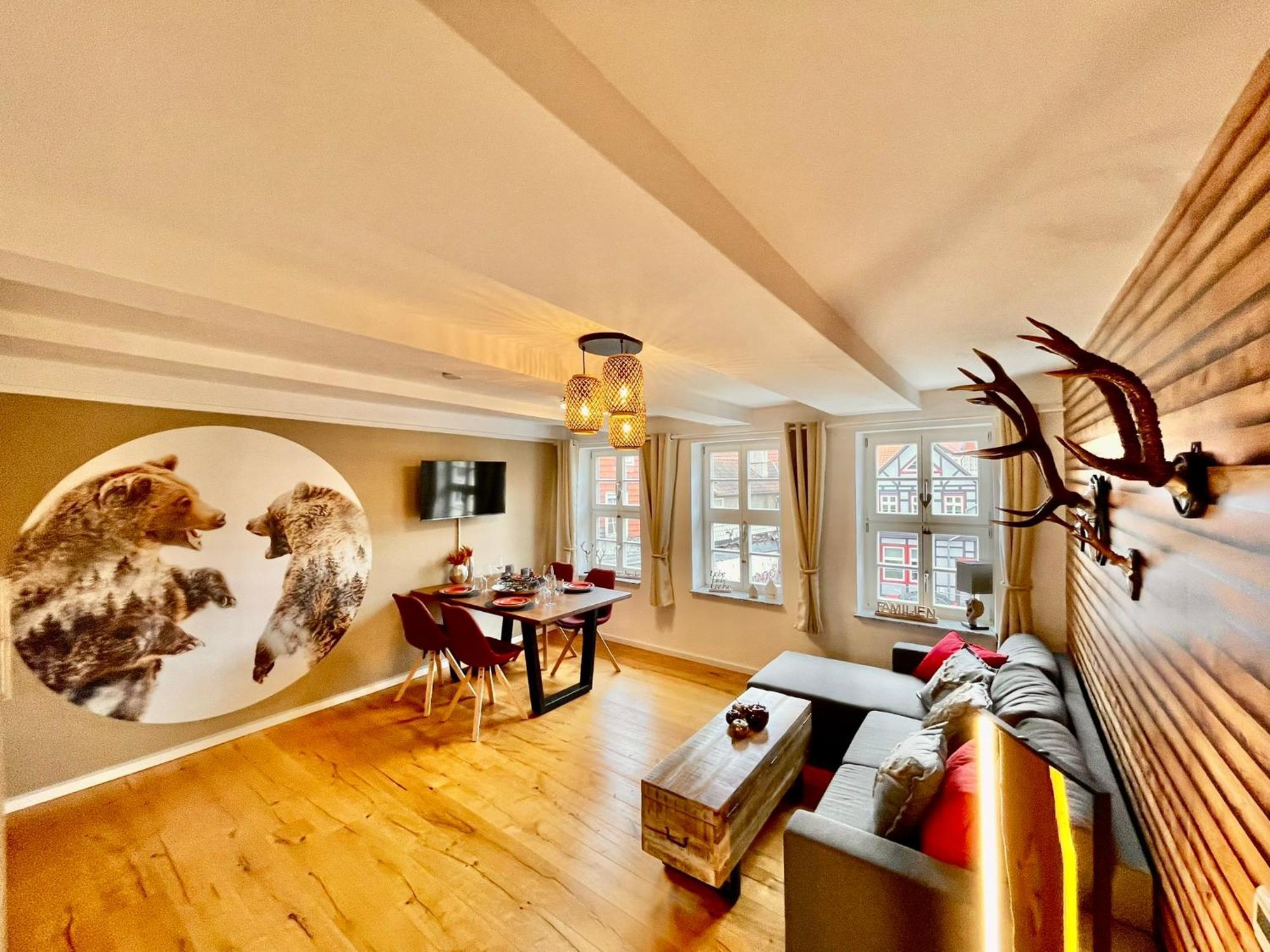 Homelikestay: Ferienwohnungen - Wernigerode - Wlan - Bestlage - Liebevolle Einrichtung Bagian luar foto