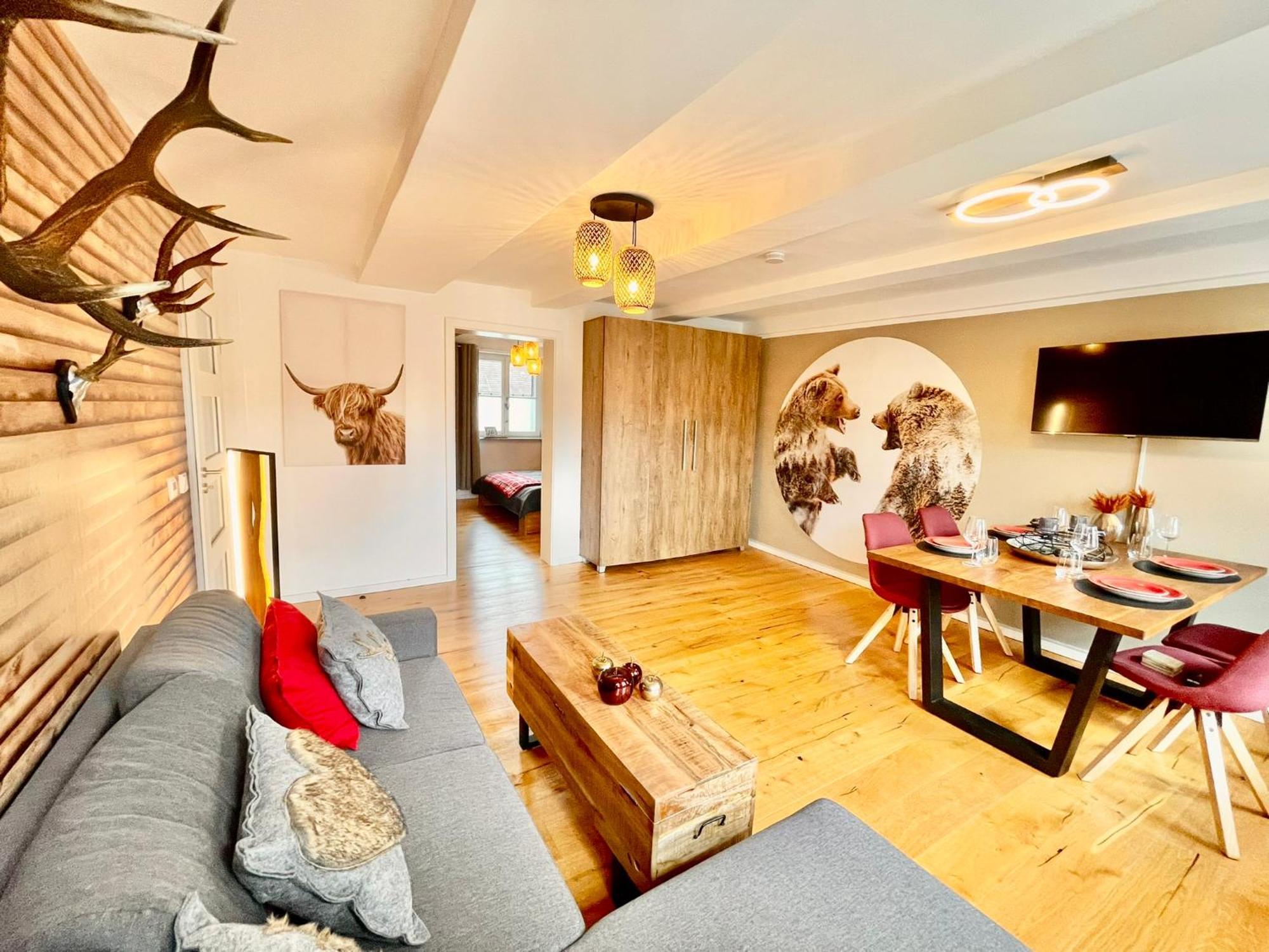 Homelikestay: Ferienwohnungen - Wernigerode - Wlan - Bestlage - Liebevolle Einrichtung Bagian luar foto