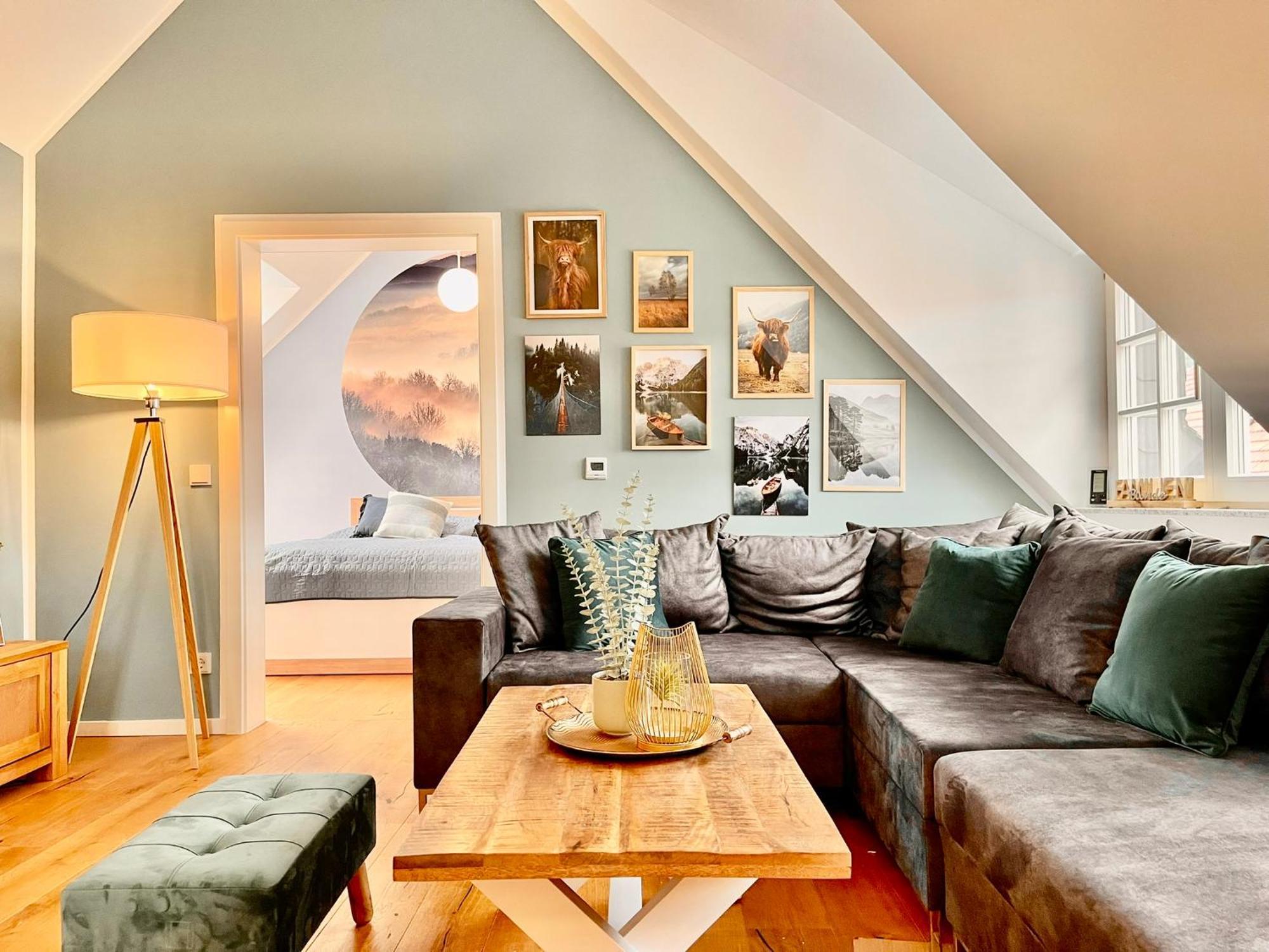 Homelikestay: Ferienwohnungen - Wernigerode - Wlan - Bestlage - Liebevolle Einrichtung Bagian luar foto